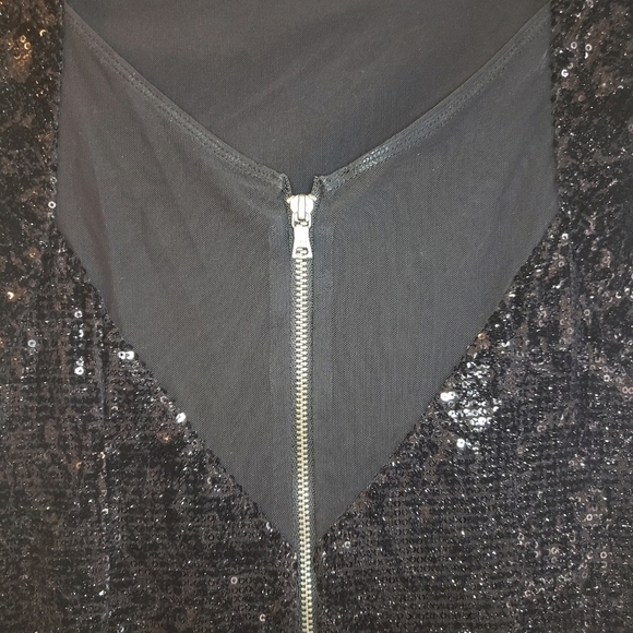 Alice + Olivia Sequin and Velvet Mini Dress - Picture 7 of 8